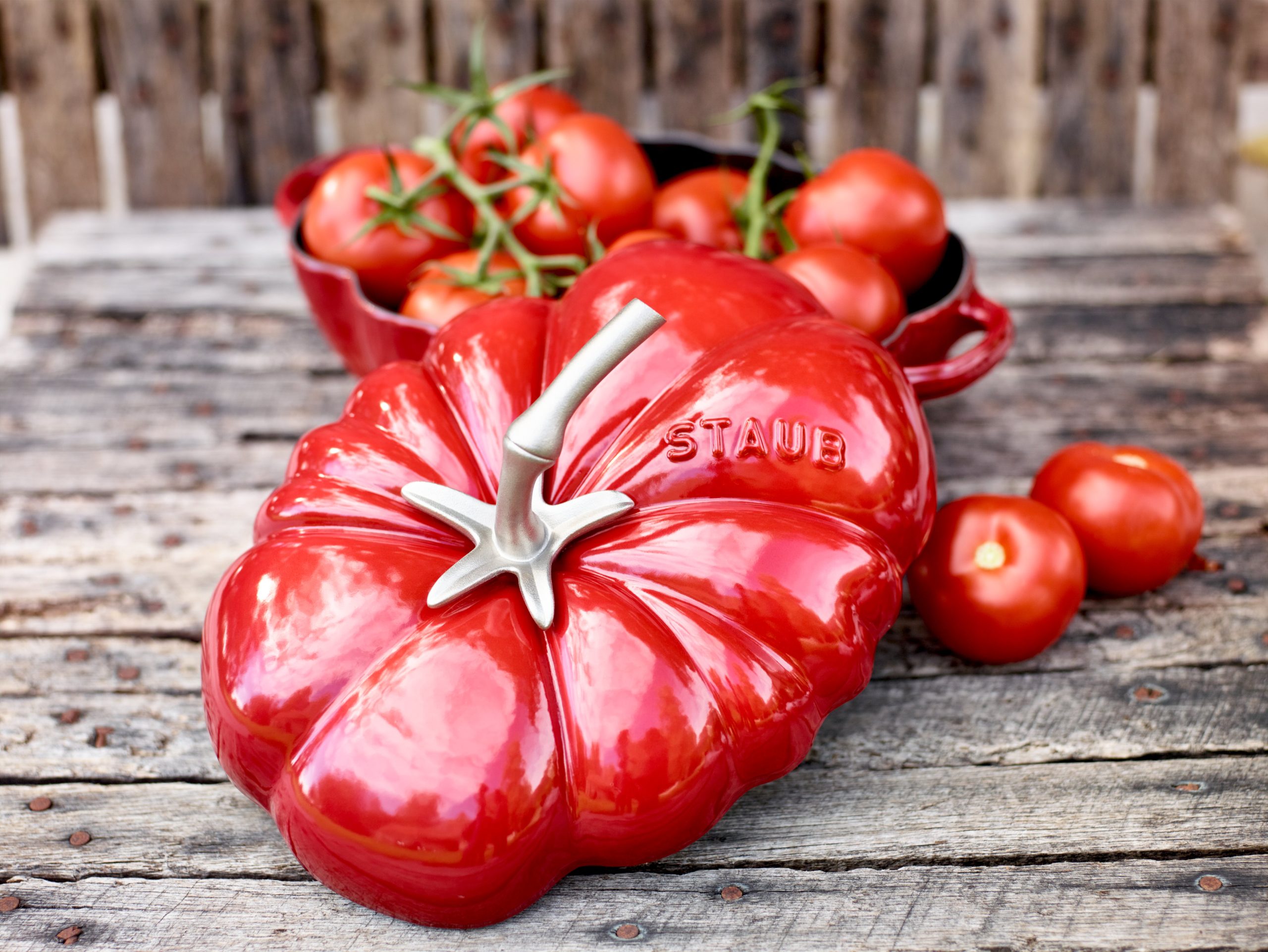 STAUB Cast Iron Tomato Casserole / Dutch Oven 25cm – 2.9L - Image 9