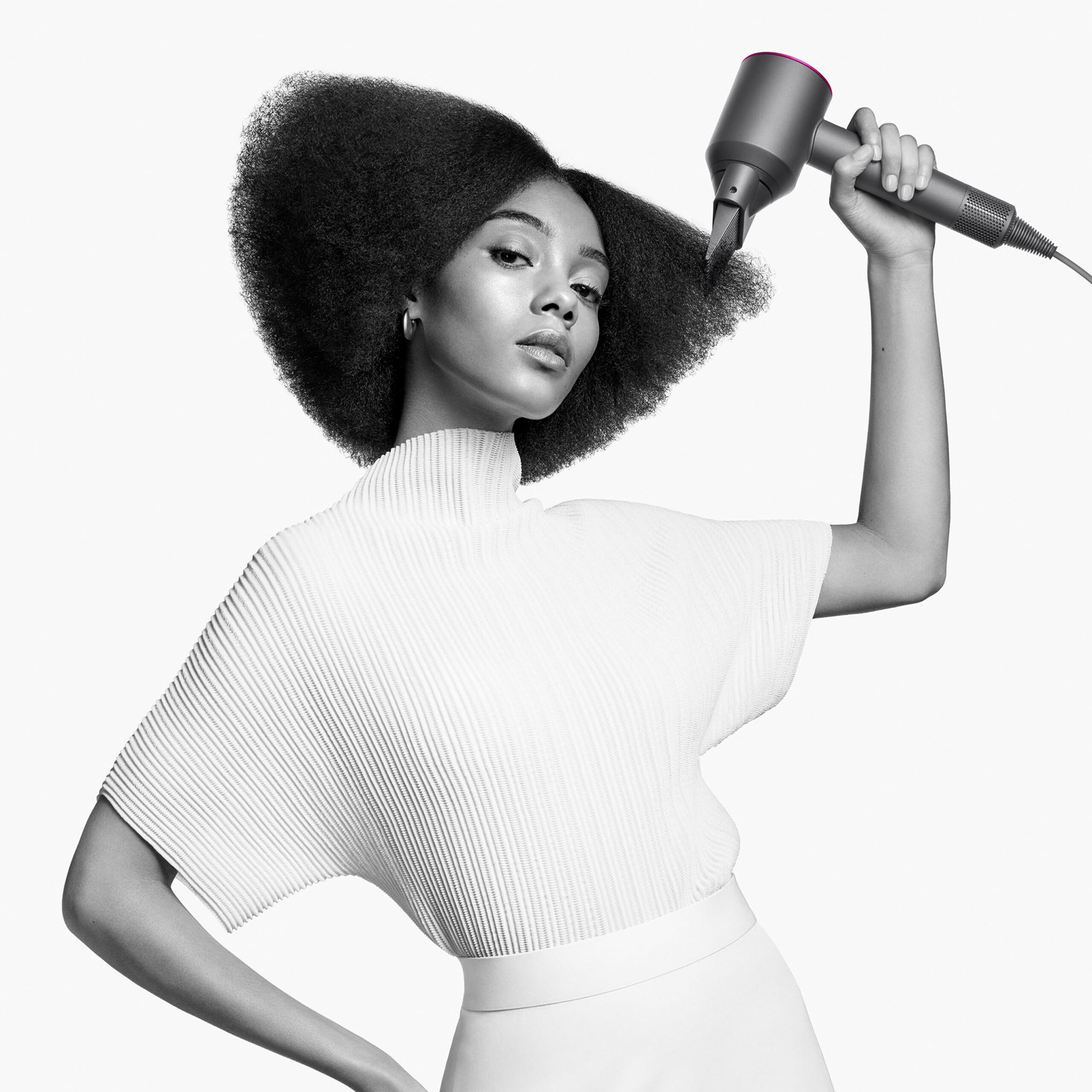 DYSON HD07 SUPERSONIC HAIR DRYER FUSCHIA - Image 5