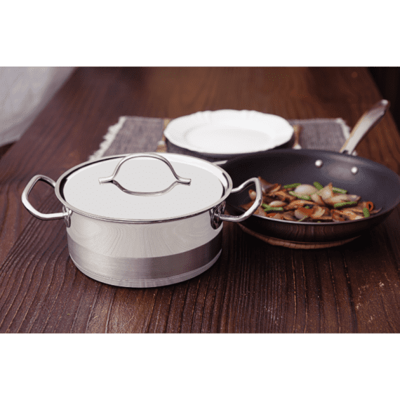 Tramontina Deep Casserole Professional(stainless steel)28cm - Image 2