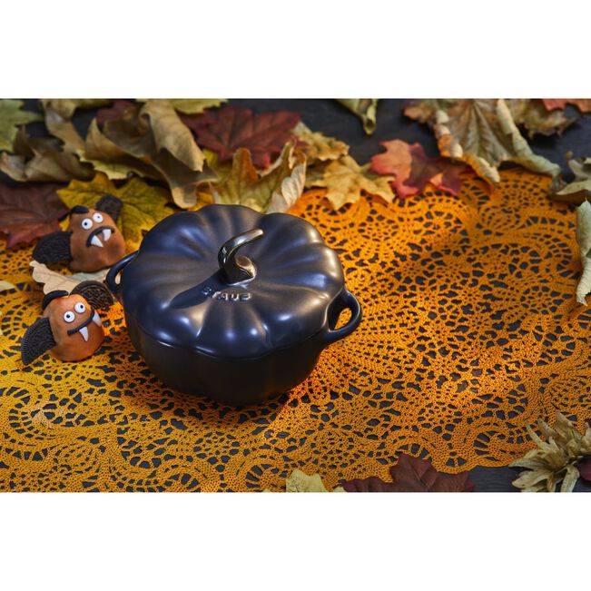 Staub Limited Pumpkin Petite Casserole Black - Image 5