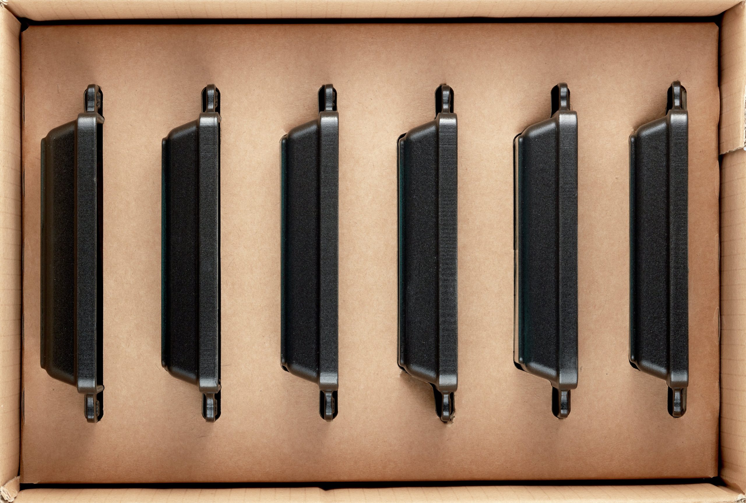 STAUB Cast Iron Mini Rectangular Dish 6-Piece Set – 15cm x 11cm – Black - Image 2